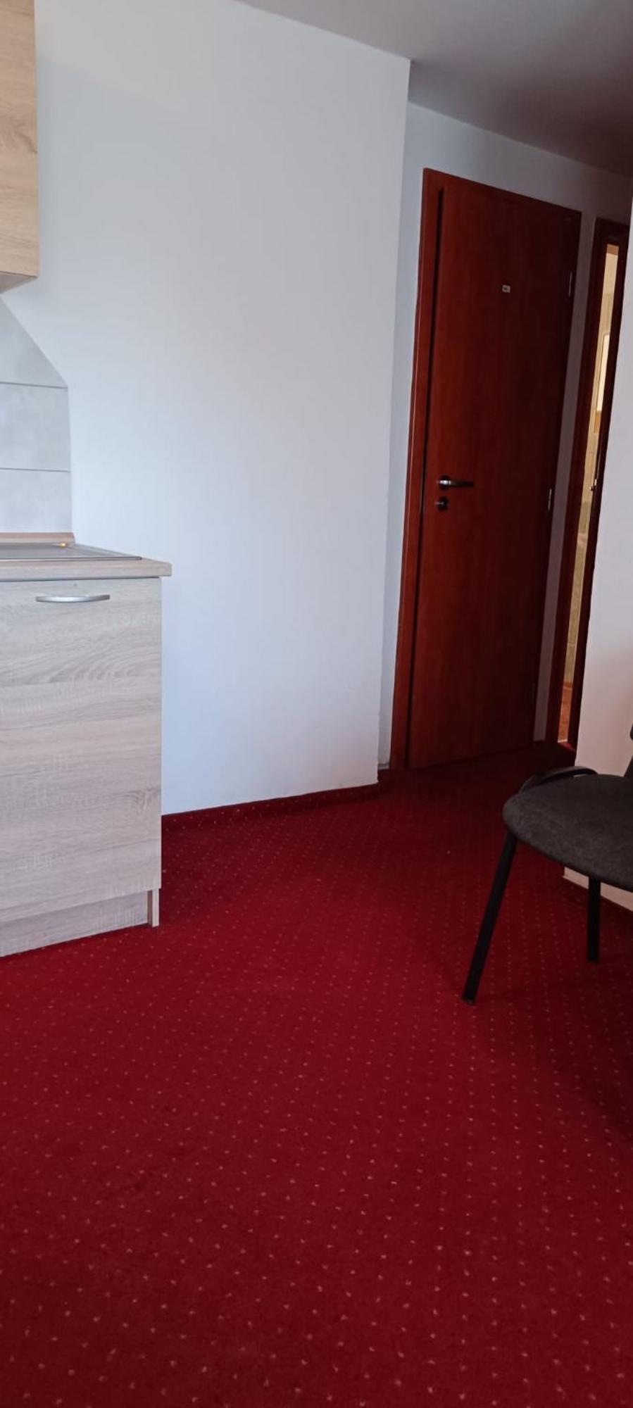 Apartment Κάρλοβι Βάρι Εξωτερικό φωτογραφία