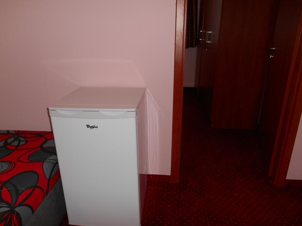 Apartment Κάρλοβι Βάρι Δωμάτιο φωτογραφία